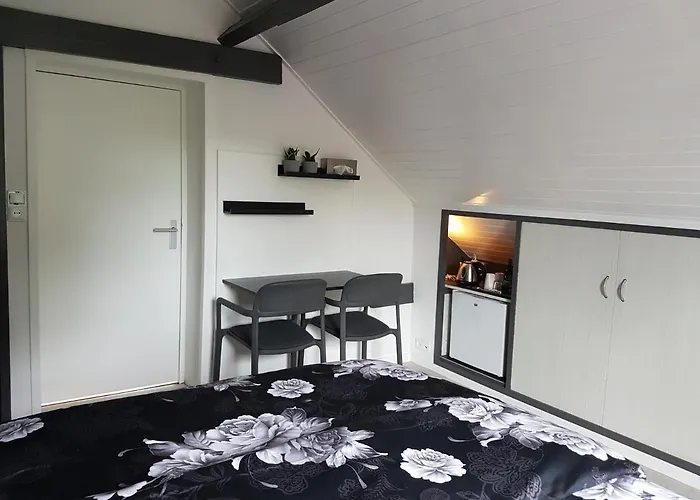 Oda ve Kahvaltı Anno 1919